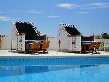 Konukevi Casa Vale Del Rei