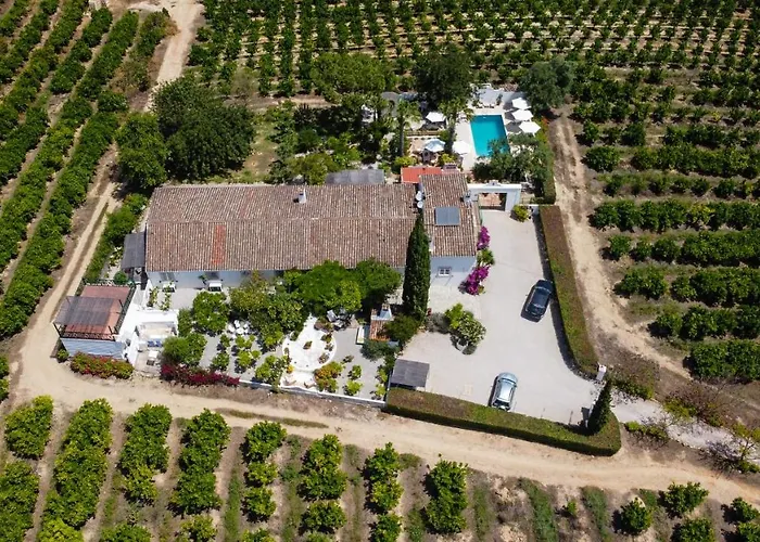 Konukevi Casa Vale Del Rei