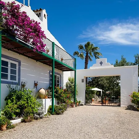 Casa Vale Del Rei Guest house Tavira